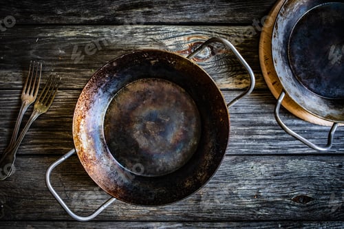 Preview: Rustic Cooking Pan On Wooden Table