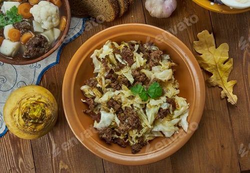 Preview: Hakkliha-Kapsahautis, Estonian Cabbage And Mince Stew, Estonian Cuisine, Traditional Assorted