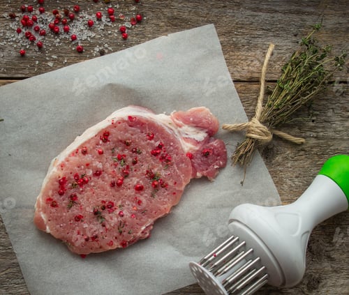 Preview: Raw Pork Steak With Pink Pepper, Thyme And Sea Salt