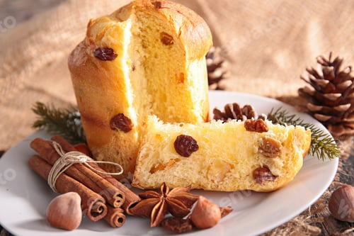 Preview: Panettone Fruit Cake