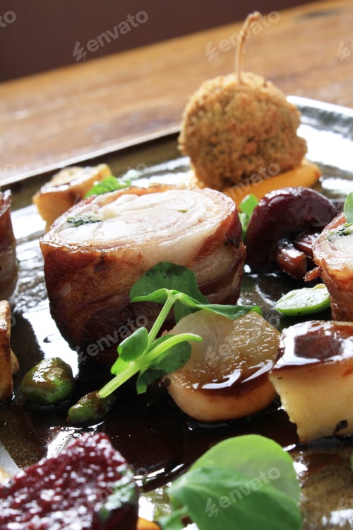 Preview: Rabbit Chicken Roulade With Vegetables