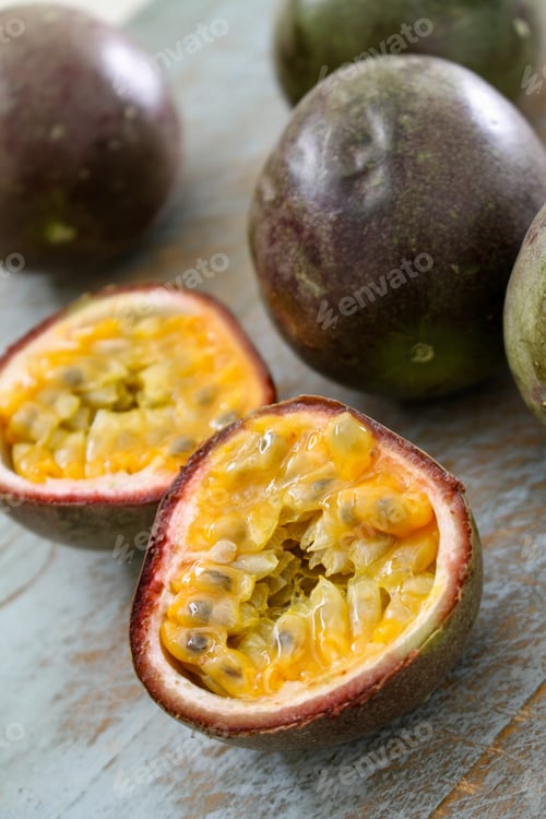 Preview: Fresh Passion Fruit On Wooden Board