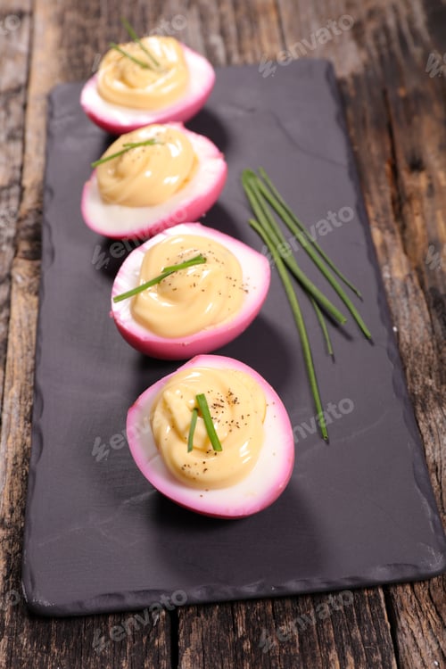 Preview: Beetroot Deviled Egg