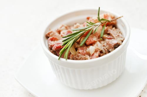Preview: Rabbit In A Spicy Sauce