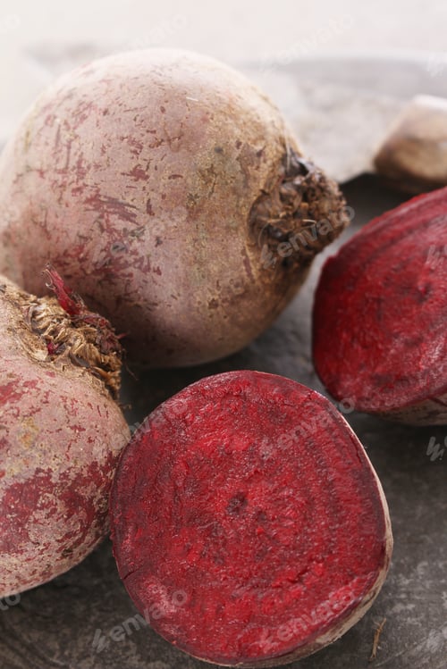 Preview: Preparing Fresh Beetroot