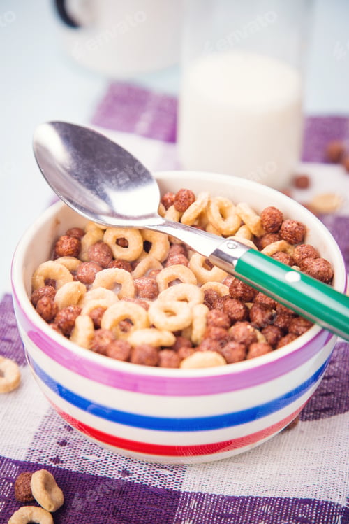Preview: Morning Breakfast-Flakes With Milk In A Dish