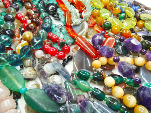 Preview: Jewelry Background Fashion Beads Necklace With Bright Crystals