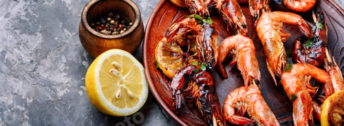 Preview: Delicious Roasted Shrimps On Skewers With Lemon.Large Grilled Bbq Shrimp