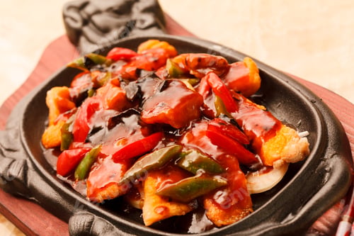Preview: Pork With Pineapple Deep Fried In Sour-Sweet Sauce