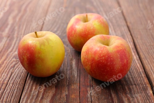 Preview: Fresh Apple
