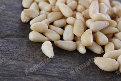 Preview: Healthy Loose Hulled Pine Kernals Nuts