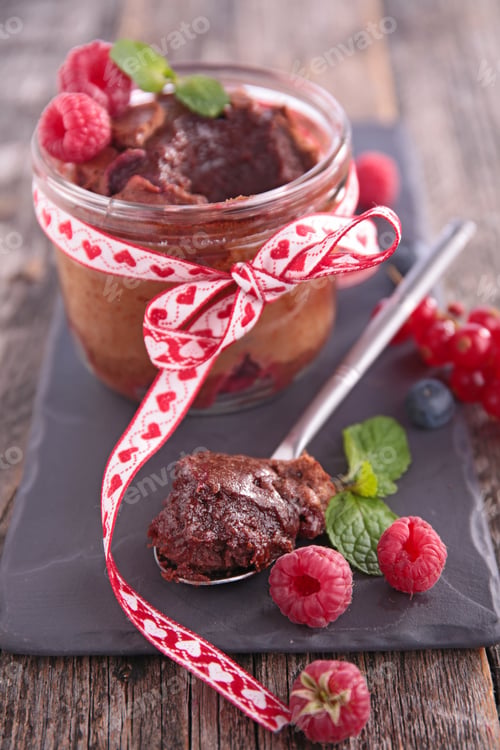 Preview: Chocolate Cake And Berry Fruit