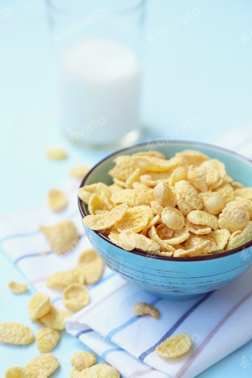 Preview: Fresh Oat Flakes In A Blue Bowl, In A Studio
