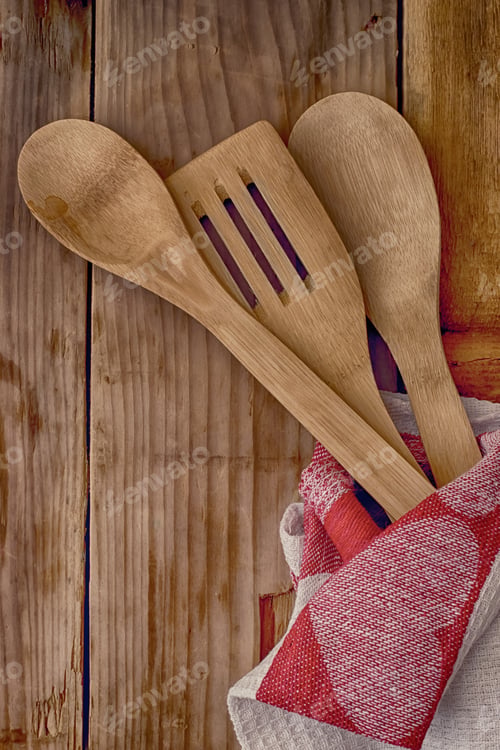 Preview: Wooden Small Plank With Kitchen Spoons