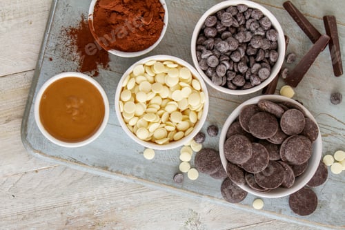 Preview: Assorted Confectioners Chocolate In Dishes
