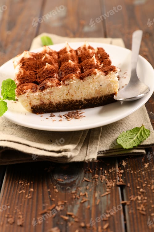 Preview: Tiramisu Cake With Cocoa And Biscuit