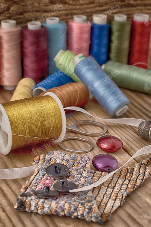 Preview: Instruments Of Repairman Clothing And Thread