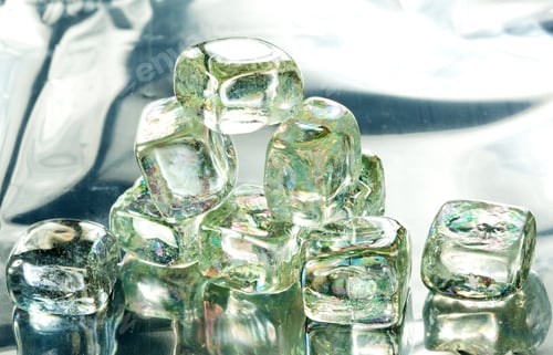 Preview: Ice Cubes
