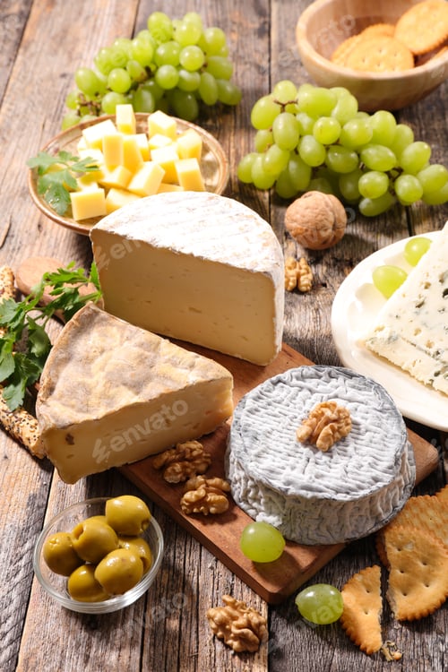 Preview: Assorted Cheese