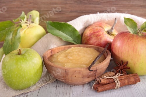 Preview: Apple Sauce