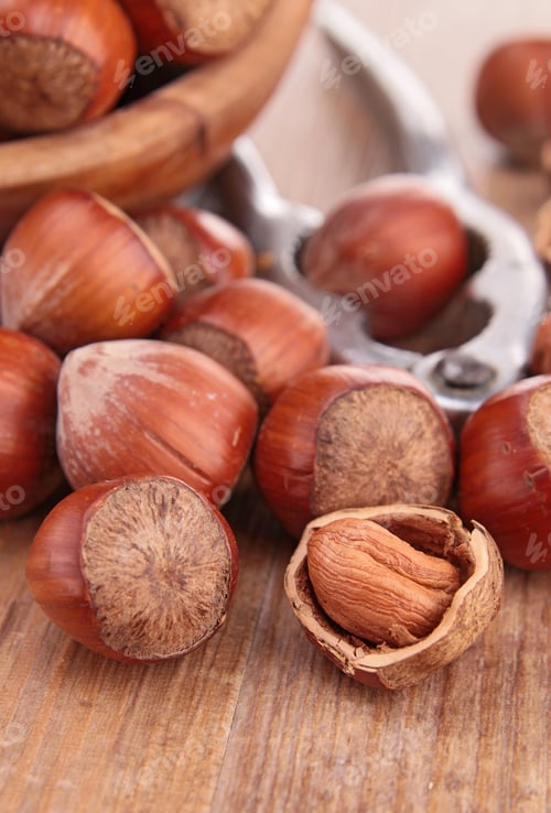 Preview: Hazelnut