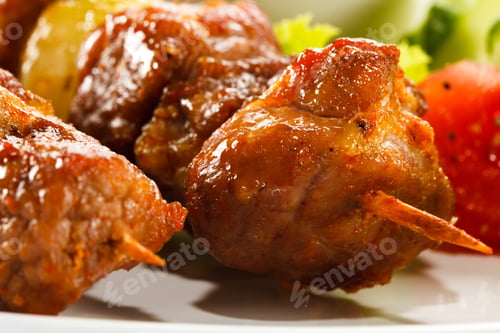 Preview: Grilled Meat And Vegetables