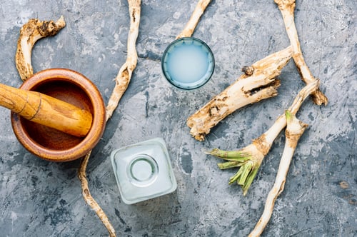 Preview: Traditional Alcoholic Drink From Horseradish Roots.Fresh Horseradish Root