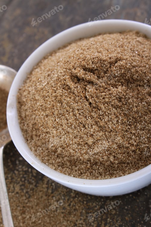 Preview: Ground Celery Salt In Dish