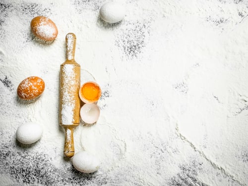 Preview: Rolling Pin With Fresh Eggs On Flour.