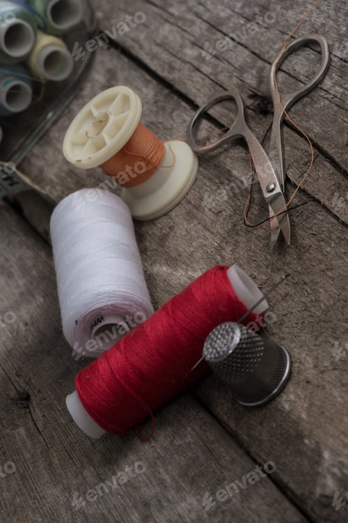 Preview: Instruments Of Repairman Clothing And Thread