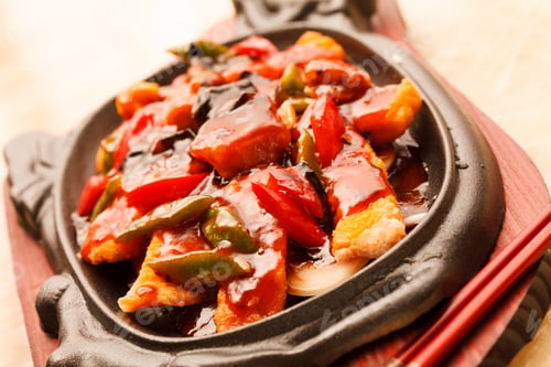 Preview: Pork With Pineapple Deep Fried In Sour-Sweet Sauce