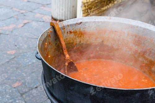 Preview: Traditional Ukrainian Soup Borscht Cooking In Big Kettle