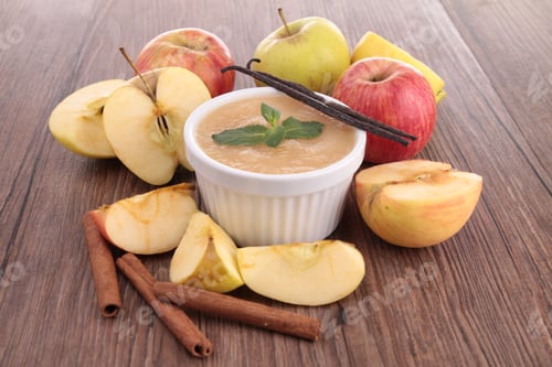 Preview: Apple Sauce And Ingredients