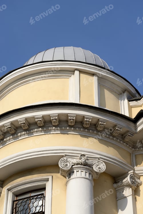 Preview: Fragment Of An Old Building In The Classical Style In The Center Of St. Petersburg At Sunny Day