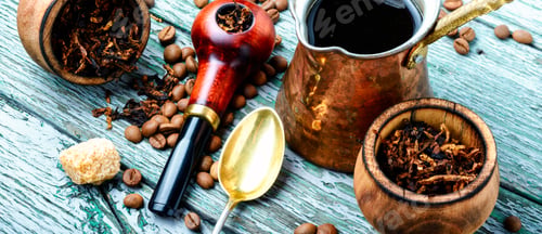 Preview: Stylish Tobacco Pipe With Tobacco And Brewed Coffee