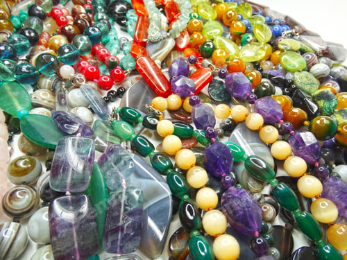 Preview: Jewelry Background Fashion Beads Necklace With Bright Crystals