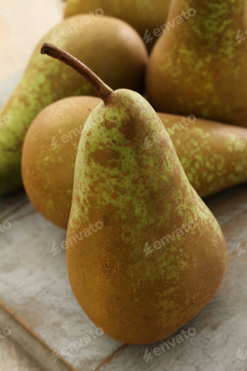 Preview: Fresh Ripe English Pears