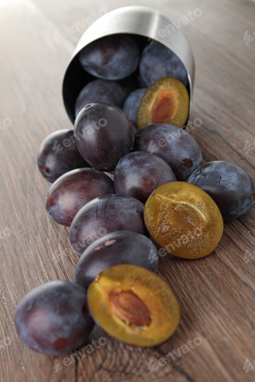 Preview: Red Plum