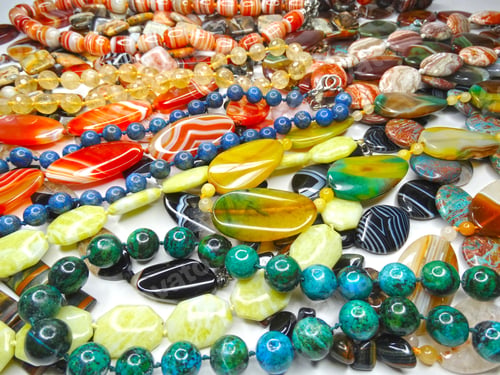 Preview: Jewelry Background Fashion Beads Necklace With Bright Crystals