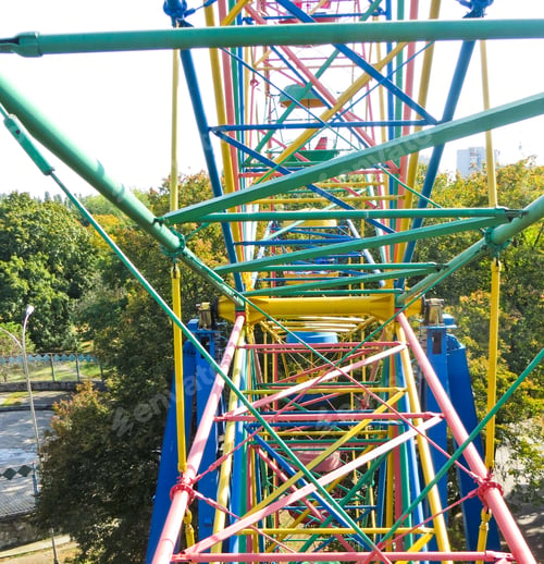 Preview: Details Of The Ferris Wheel In The City Park
