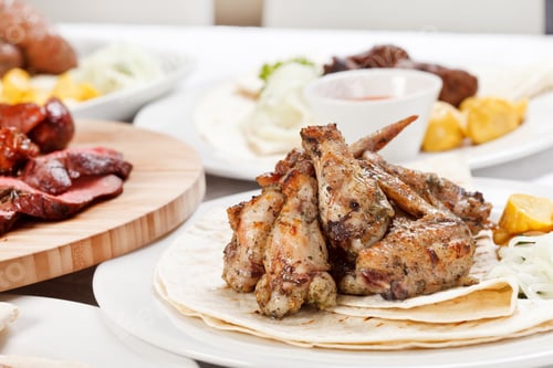 Preview: Party With Tasty Dishes
