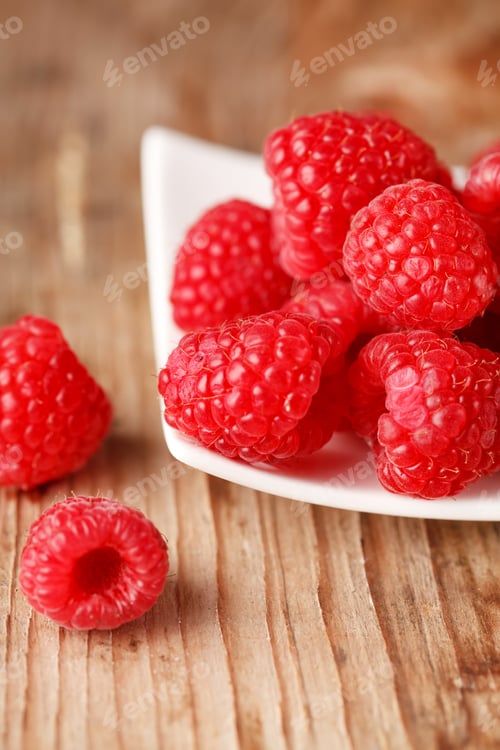 Preview: Fresh Raspberries