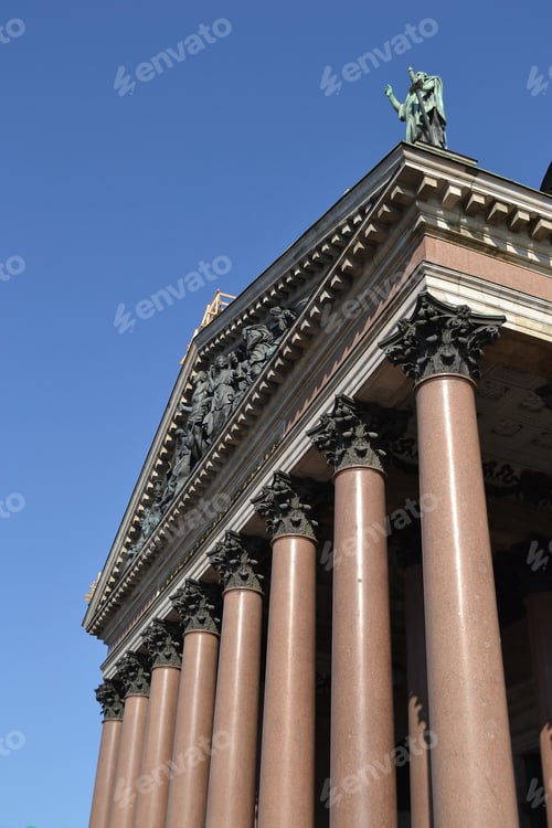 Preview: St. Isaac'S Cathedral In St.Petersburg, Russia.
