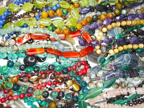 Preview: Jewelry Background Fashion Beads Necklace With Bright Crystals