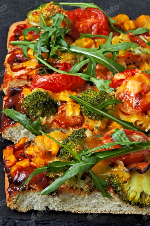 Preview: Vegan Pizza With Vegetables And Fresh Arugula.