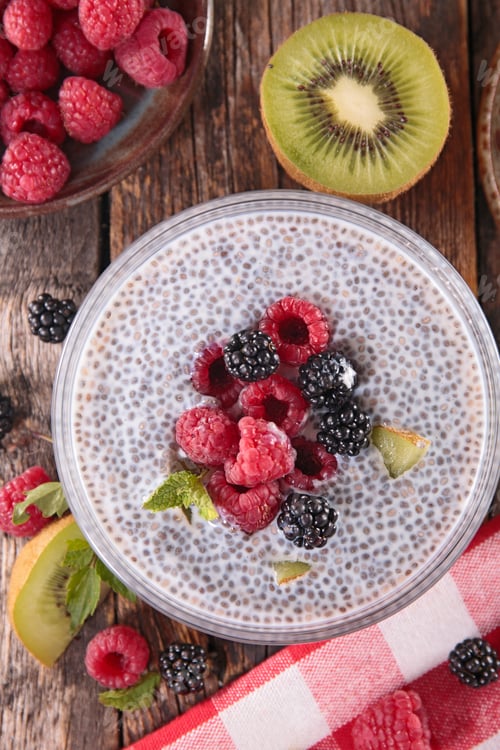 Preview: Chia Seed Pudding And Fruit