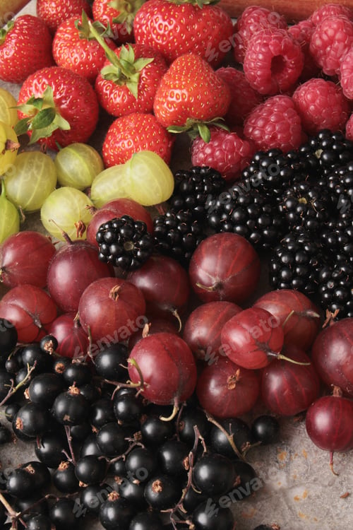 Preview: Fresh Summer Fruit Selection