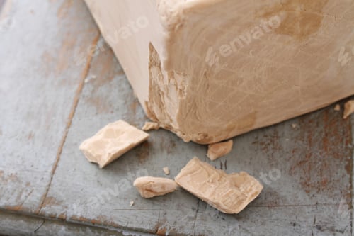 Preview: Live Yeast Block