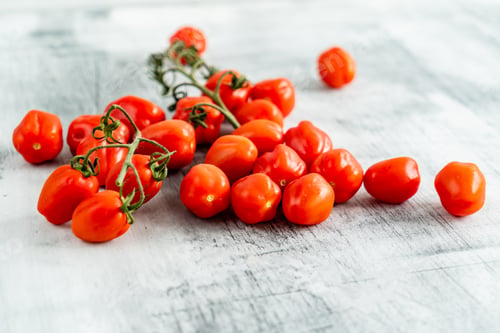 Vorschau: Frische Kirschtomaten