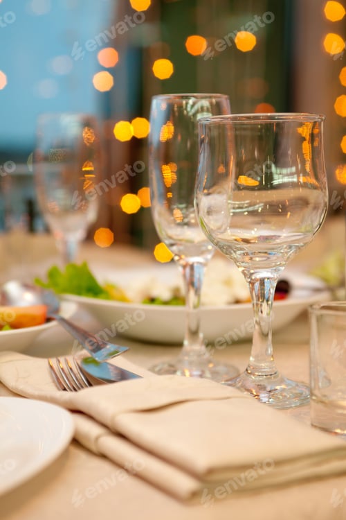 Preview: Christmas Party